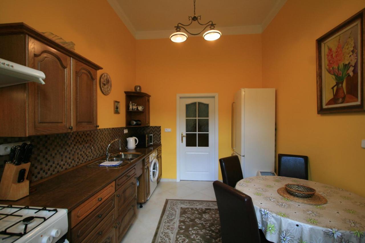 Apartment No. 20 Jaltska 3 كارلوفي فاري المظهر الخارجي الصورة